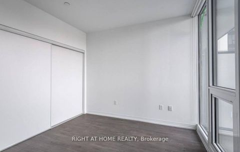 Photo 15 at 938 - 251 Jarvis Street, Moss Park, Toronto