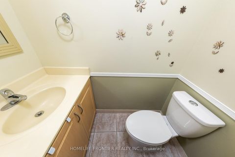 Photo 8 at 134 - 4005 Don Mills Road, Hillcrest Village, Toronto