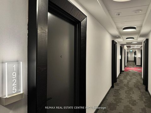 Photo 4 at 1925A - 70 Princess Street, Waterfront Communities C8, Toronto