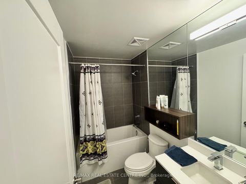 Photo 6 at 1925A - 70 Princess Street, Waterfront Communities C8, Toronto