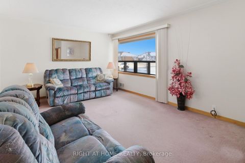 Photo 2 at 53 Tavistock Road, CFB, Toronto