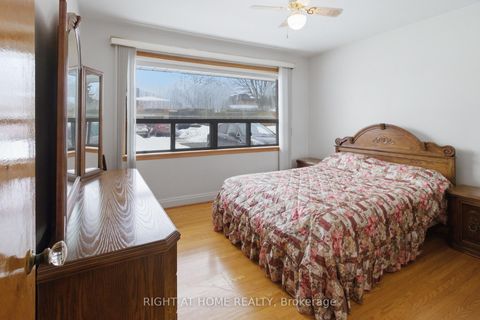 Photo 7 at 53 Tavistock Road, CFB, Toronto
