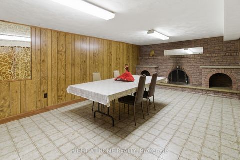 Photo 17 at 53 Tavistock Road, CFB, Toronto