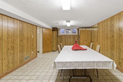 Photo 18 at 53 Tavistock Road, CFB, Toronto