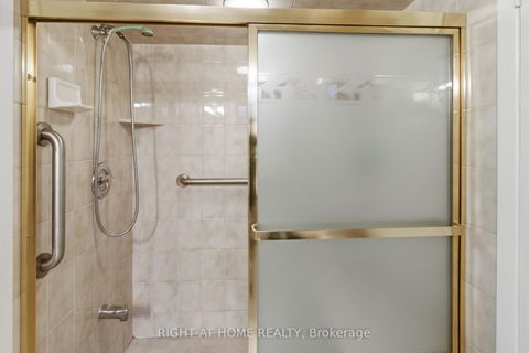 Photo 20 at 53 Tavistock Road, CFB, Toronto