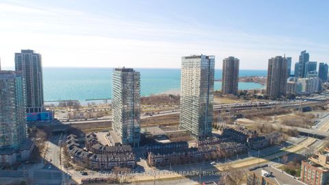 Photo 5 at 415 - 105 The Queensway Avenue, Swansea, Toronto