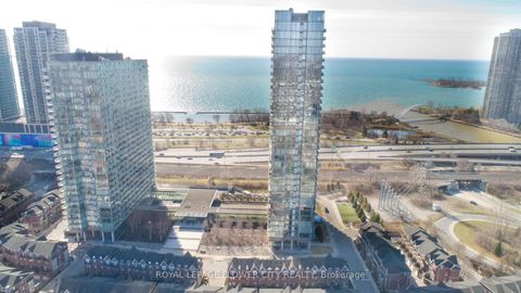 Photo 7 at 415 - 105 The Queensway Avenue, Swansea, Toronto