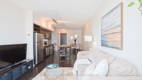 Photo 24 at 415 - 105 The Queensway Avenue, Swansea, Toronto