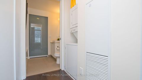 Photo 35 at 415 - 105 The Queensway Avenue, Swansea, Toronto