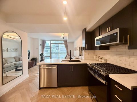 Photo 3 at 1705 - 10 Navy Wharf Court, Waterfront Communities C1, Toronto