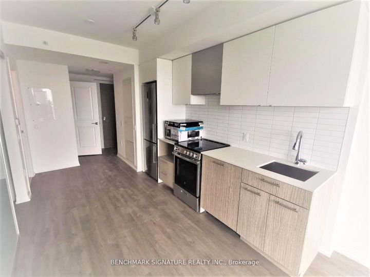 Photo 3 at 4015 - 251 Jarvis Street, Yonge Corridor, Toronto