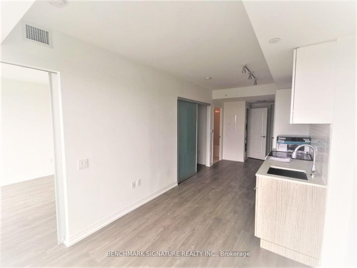 Photo 6 at 4015 - 251 Jarvis Street, Yonge Corridor, Toronto