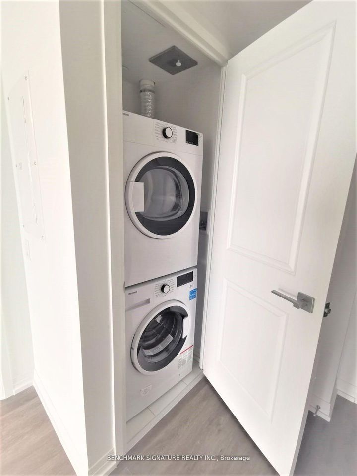 Photo 11 at 4015 - 251 Jarvis Street, Yonge Corridor, Toronto