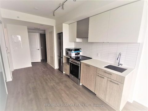 Photo 3 at 4015 - 251 Jarvis Street, Yonge Corridor, Toronto