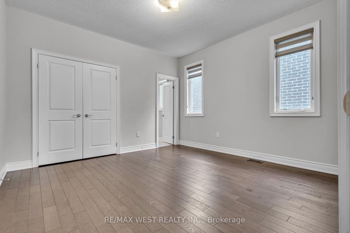 Photo 27 at 65 Port Royal Avenue, Kleinburg, Vaughan