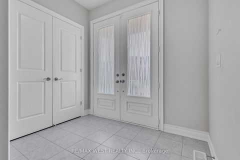 Photo 3 at 65 Port Royal Avenue, Kleinburg, Vaughan