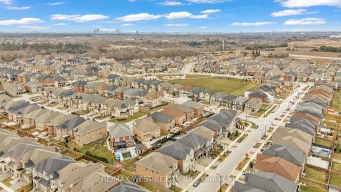 Photo 45 at 65 Port Royal Avenue, Kleinburg, Vaughan