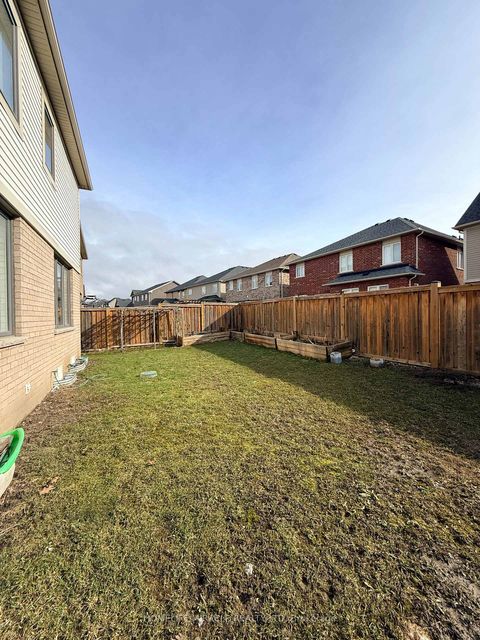 Photo 13 at 300 Symington Court, Windfields, Oshawa