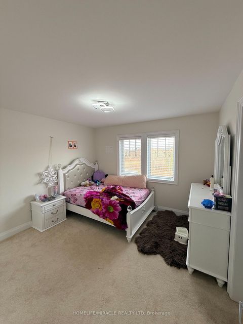 Photo 22 at 300 Symington Court, Windfields, Oshawa