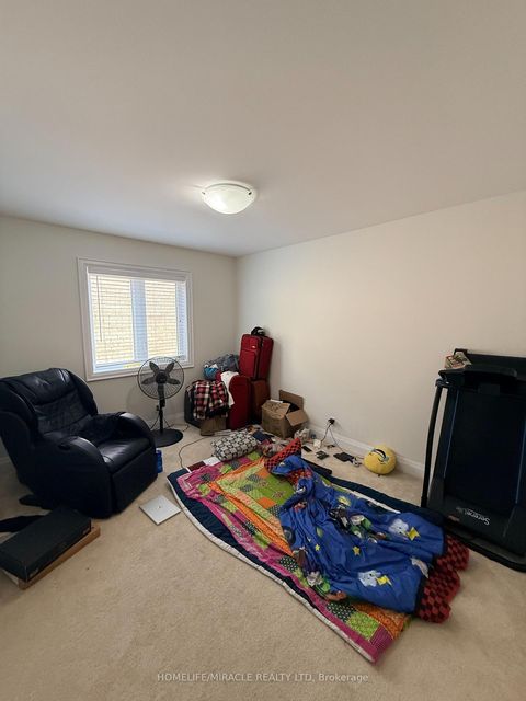 Photo 30 at 300 Symington Court, Windfields, Oshawa