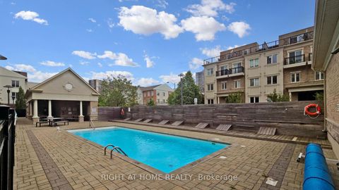 Photo 3 at 258 - 19 Coneflower Crescent, Branson, Toronto