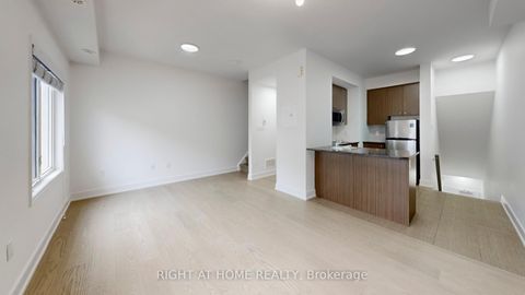 Photo 20 at 258 - 19 Coneflower Crescent, Branson, Toronto