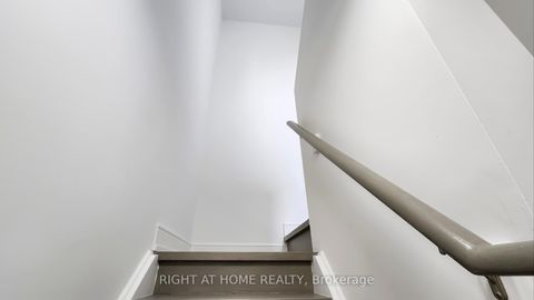 Photo 32 at 258 - 19 Coneflower Crescent, Branson, Toronto