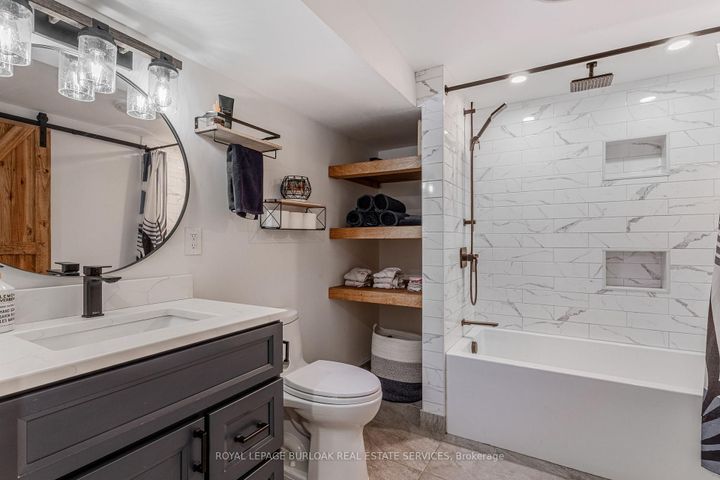 Photo 21 at 43 - 2065 Amherst Heights Court, Mountainside, Burlington