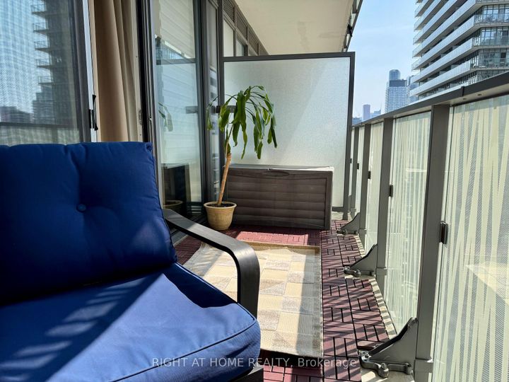 Photo 17 at 2206 - 42 Charles Street E, Yonge Corridor, Toronto