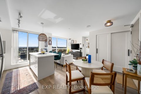 Photo 11 at 705 - 16 Mcadam Avenue, Glen Park, Toronto