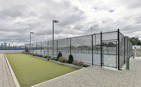 Photo 16 at 310 - 25 Mcmahon Drive, Bayview Village, Toronto