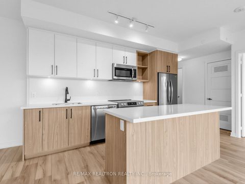 Photo 12 at 515 - 333 Sunseeker Avenue, Rural Innisfil, Innisfil