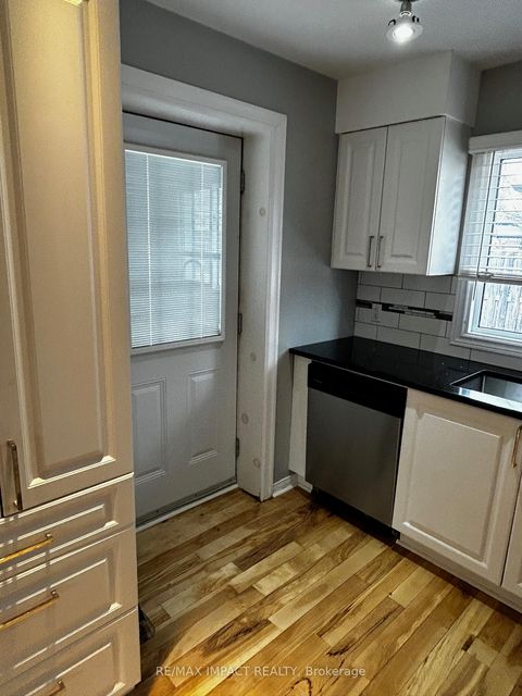 Photo 4 at 234 Oshawa Blvd Boulevard N, O'Neill, Oshawa