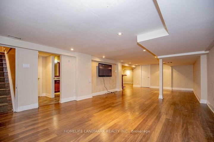 Photo 33 at 2301 Bennington Gate, FD Ford, Oakville