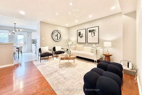 Photo 2 at 46 Revelstoke Crescent, Langstaff, Richmond Hill