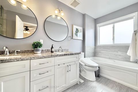 Photo 16 at 46 Revelstoke Crescent, Langstaff, Richmond Hill