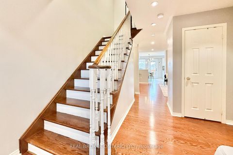 Photo 25 at 46 Revelstoke Crescent, Langstaff, Richmond Hill