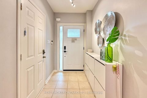 Photo 27 at 46 Revelstoke Crescent, Langstaff, Richmond Hill