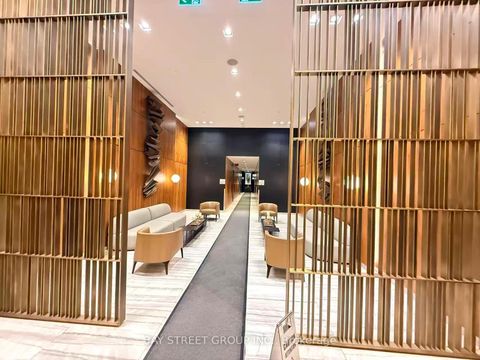 Photo 4 at 4508 - 8 Eglinton Avenue E, Mount Pleasant West, Toronto