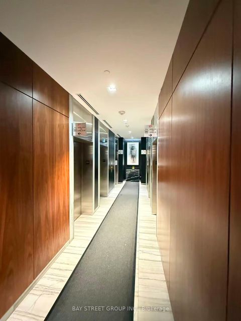 Photo 5 at 4508 - 8 Eglinton Avenue E, Mount Pleasant West, Toronto