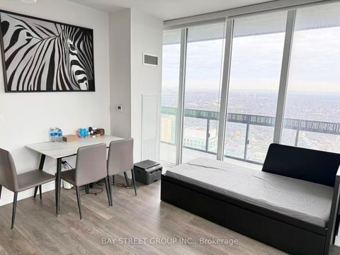 Photo 9 at 4508 - 8 Eglinton Avenue E, Mount Pleasant West, Toronto