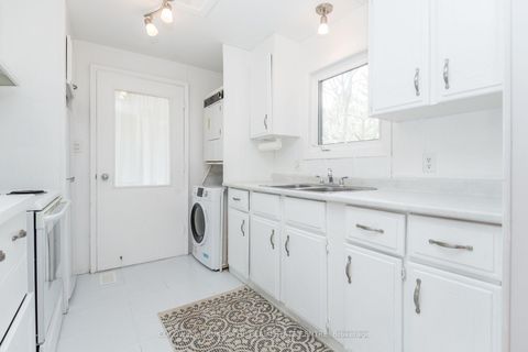 Photo 11 at 60 Linden Lane, Rural Innisfil, Innisfil