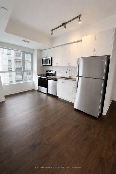 Photo 7 at 709 - 56 Lakeside Terrace, Little Lake, Barrie