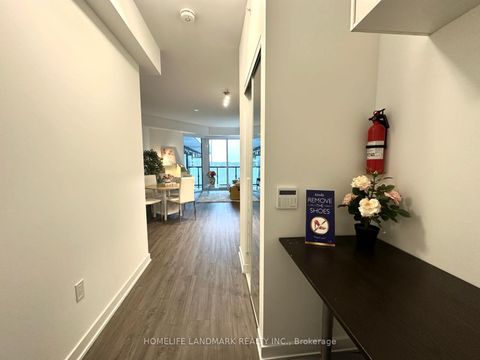 Photo 4 at 813 - 85 Oneida Crescent, Langstaff, Richmond Hill