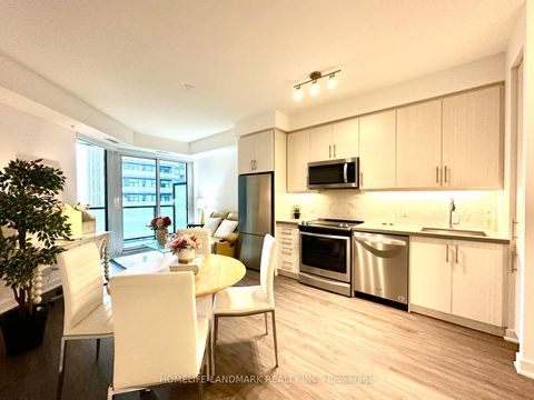 Photo 6 at 813 - 85 Oneida Crescent, Langstaff, Richmond Hill