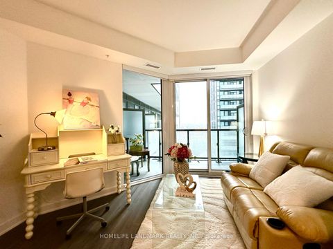 Photo 10 at 813 - 85 Oneida Crescent, Langstaff, Richmond Hill