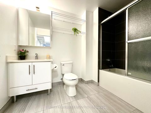 Photo 20 at 813 - 85 Oneida Crescent, Langstaff, Richmond Hill