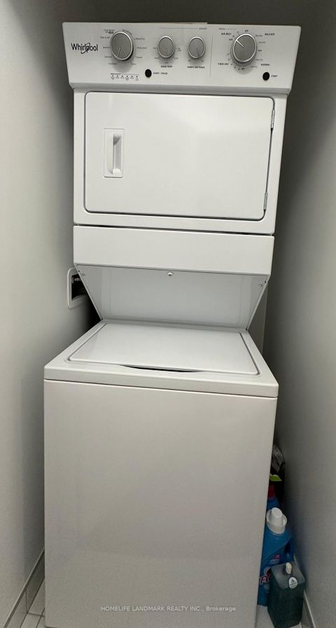 Photo 22 at 813 - 85 Oneida Crescent, Langstaff, Richmond Hill