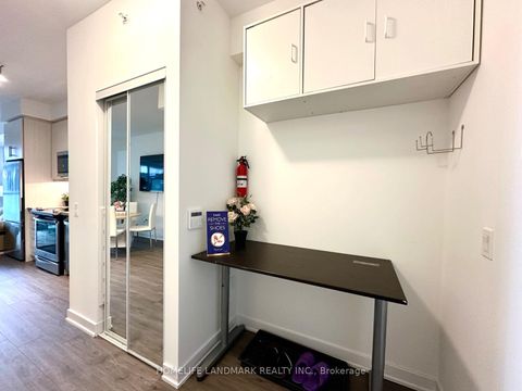 Photo 23 at 813 - 85 Oneida Crescent, Langstaff, Richmond Hill