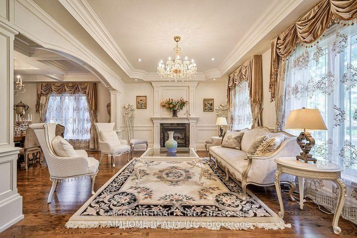 Photo 4 at 38 Pheasant Road, Newtonbrook East, Toronto